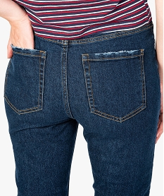 jean slim taille haute avec usures aux poches et dans le bas gris pantalons jeans et leggings7782801_2