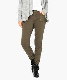 pantalon femme slim avec fausses poches zippees devant vert8056701_1