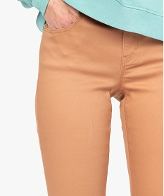 pantalon femme coupe slim en toile extensible brun pantalonsB514101_2