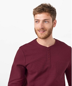 tee-shirt homme a manches longues a col boutonne rougeI305201_2