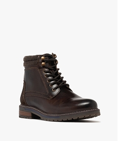 boots homme dessus en cuir avec col en maille bouclee et a semelle crantee marron standardK226501_2