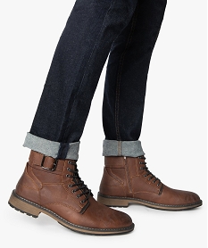 boots homme unis zippes avec lacets et boucle decorative marron vifU014001_1